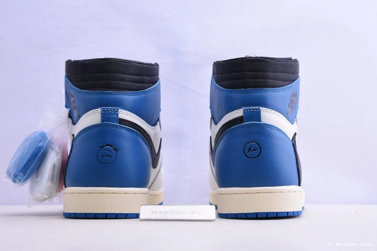 DH3227-105 1 Scott Air Travis Fragment Military Blue Jordan 0904
